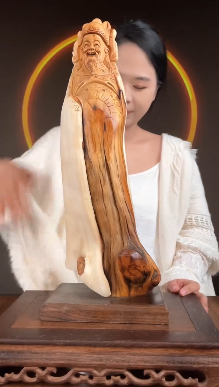 【闪购商品】柏木（崖柏）手工摆件,先抢先得!