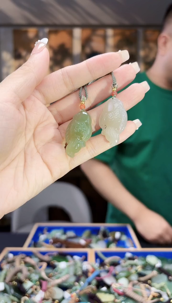 和田玉未镶嵌挂件拍一发一