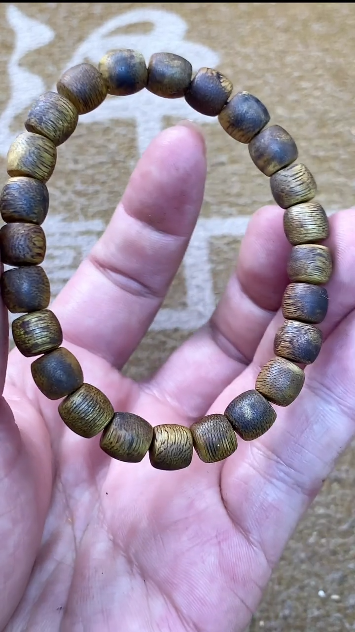 【闪购商品】檀香木手串/手链25号