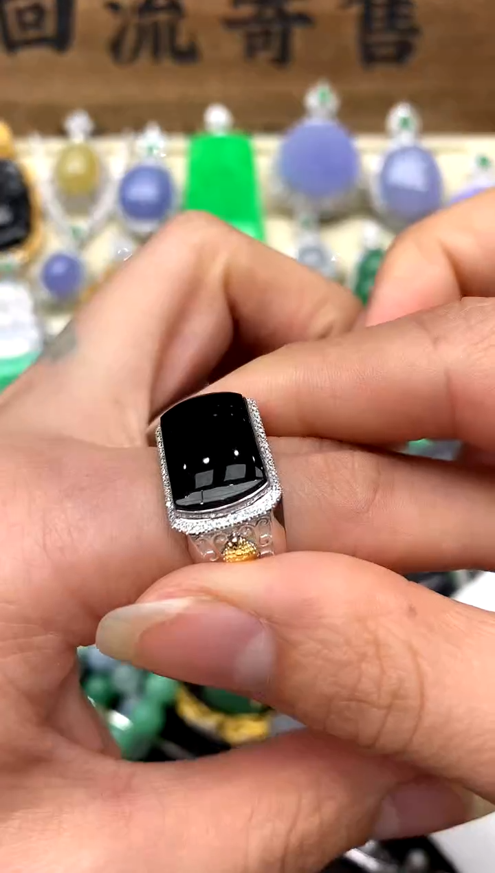 【闪购商品】翡翠戒指18K金镶嵌243-中国好珍宝