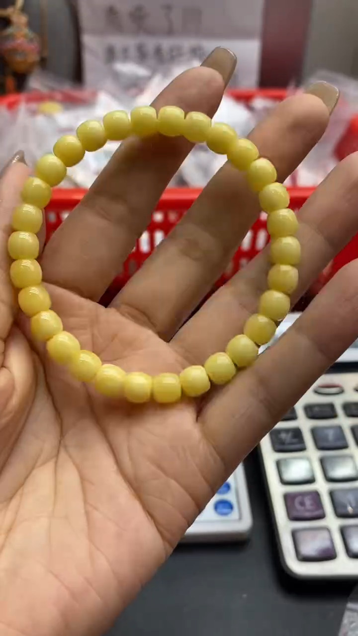 琥珀未镶嵌珠宝奇石1503