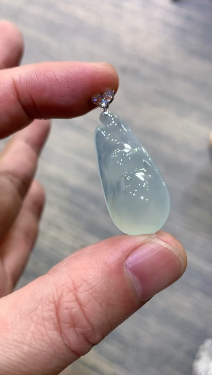 颈饰未镶嵌翡翠天然A货翡翠