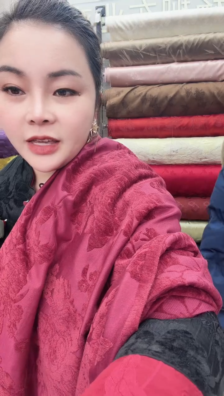 38号酒红色樟绒   半米价