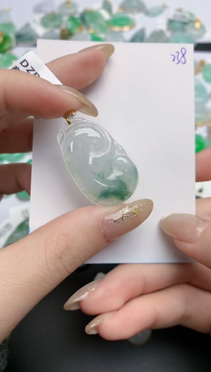 【闪购商品】翡翠颈饰18K金镶嵌天然缅甸翡翠A货