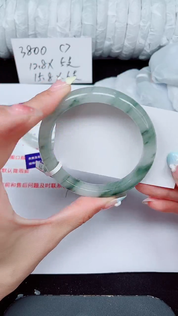 未镶嵌手镯石英质玉341-60/61