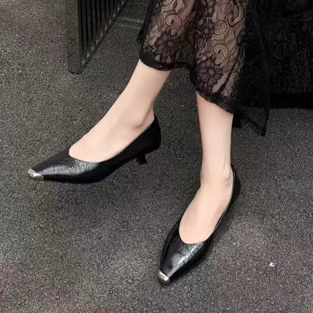 新款胎牛单鞋551202黑色