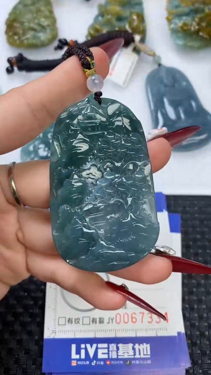【闪购商品】翡翠颈饰未镶嵌111111111111111