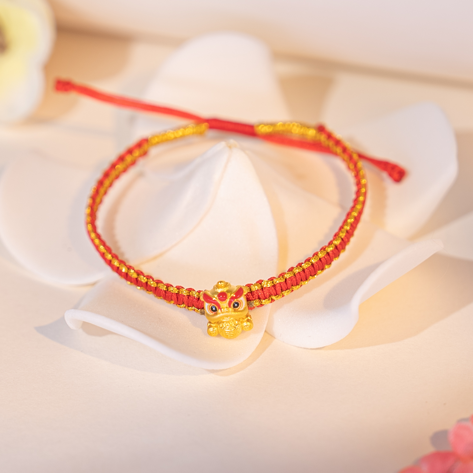 足金元宝喜狮财黄金狮子抱球吉搭镂空花丝金珠国潮送礼定制款编绳