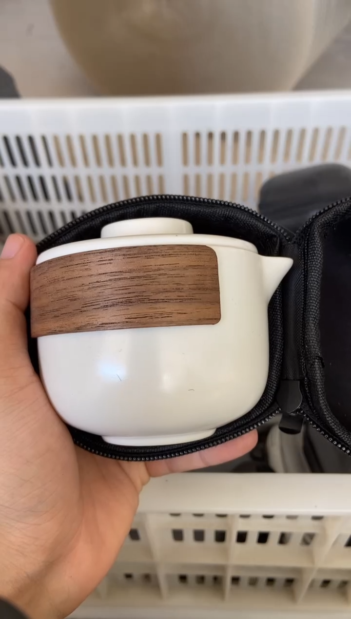 杯无运费险有瑕疵的摄影的产品有使用过的痕迹有点脏介意勿拍