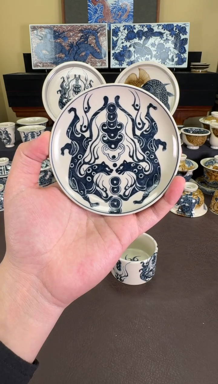 【闪购商品】二号釉金钱豹纹杯垫