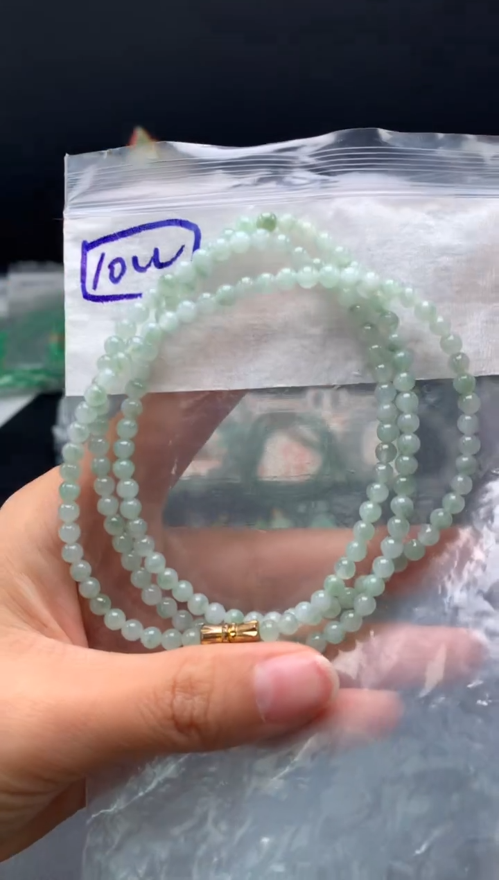 未镶嵌挂件翡翠5卡4.1