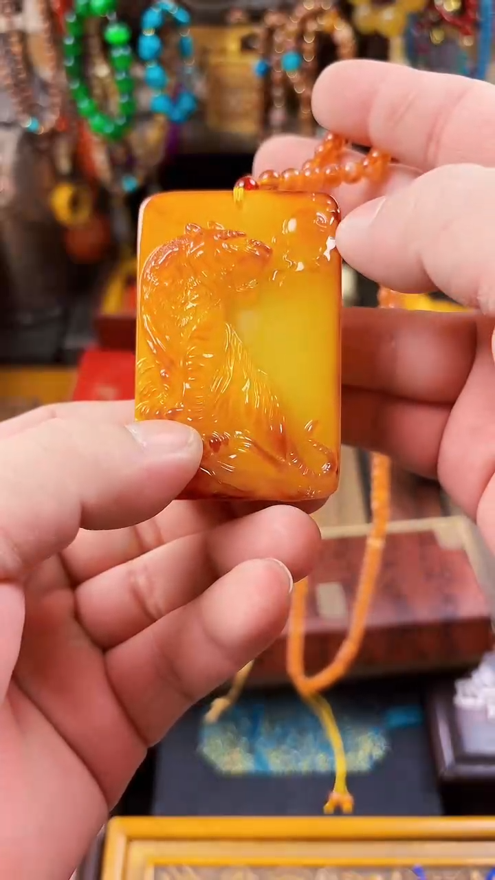 未镶嵌蜜蜡耳饰------------------