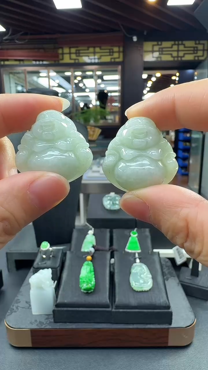 颈饰未镶嵌翡翠佛公挂件多样性发其一