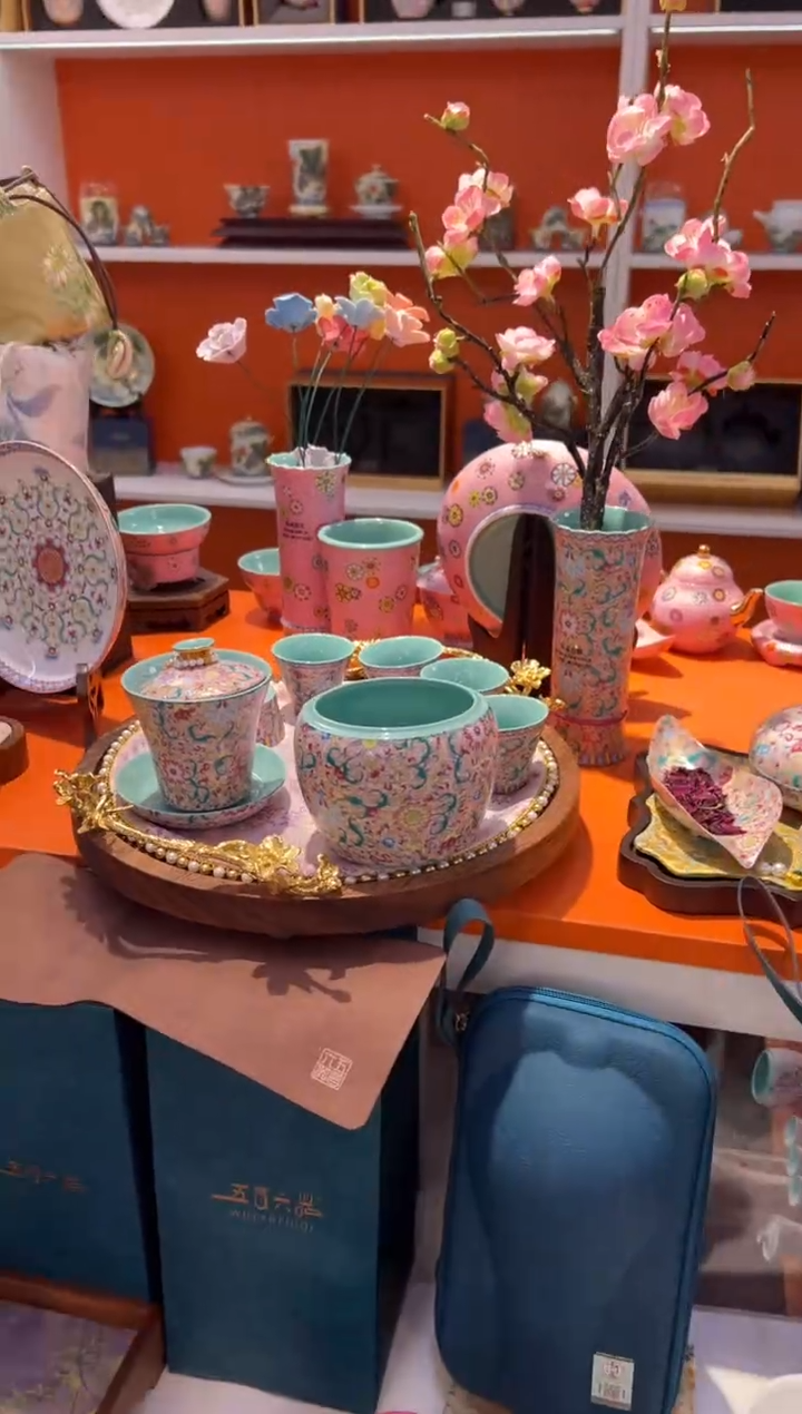 瓷片小乔闪购链接