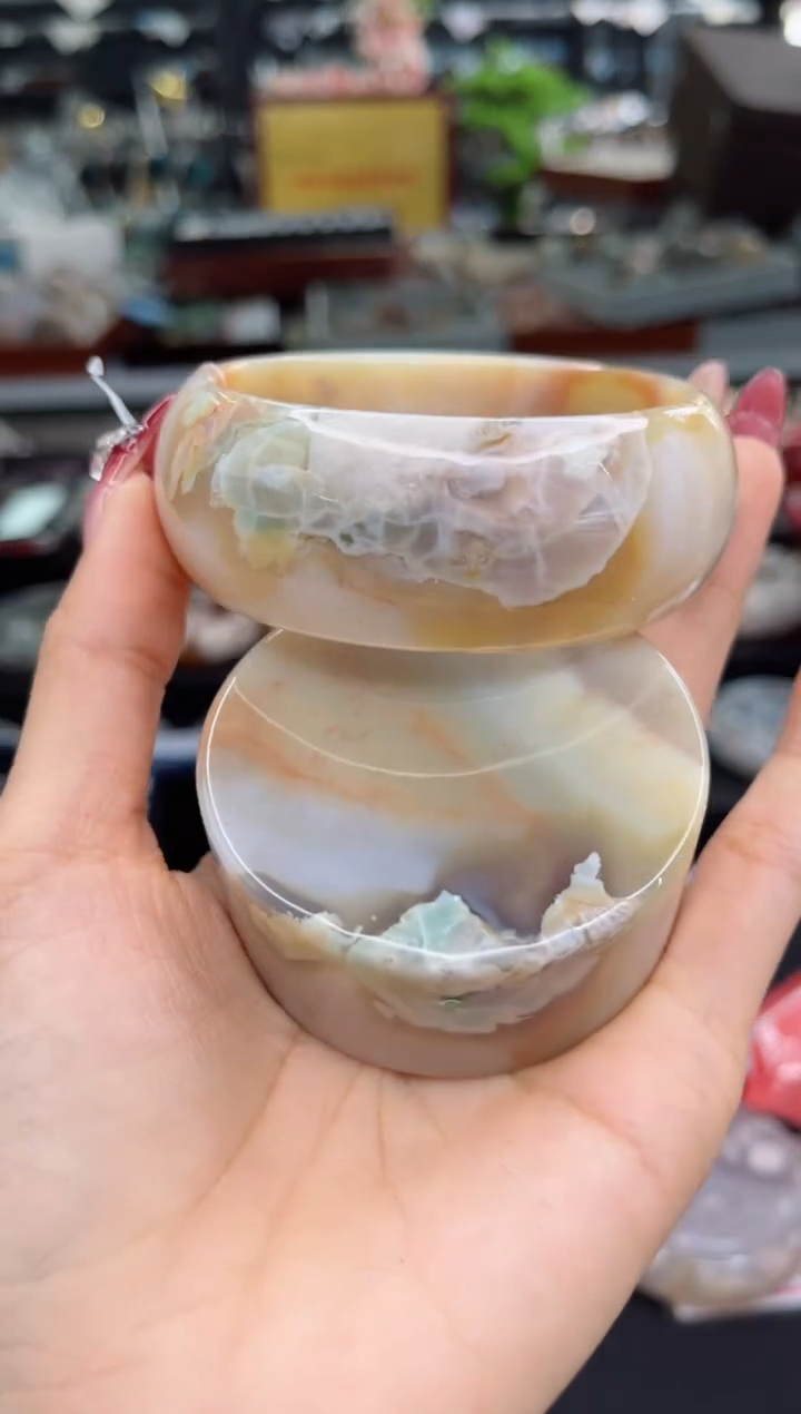 【闪购商品】石英质玉手镯未镶嵌60圈口（赠品镯心）3545693