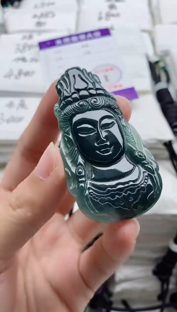 颈饰未镶嵌翡翠8