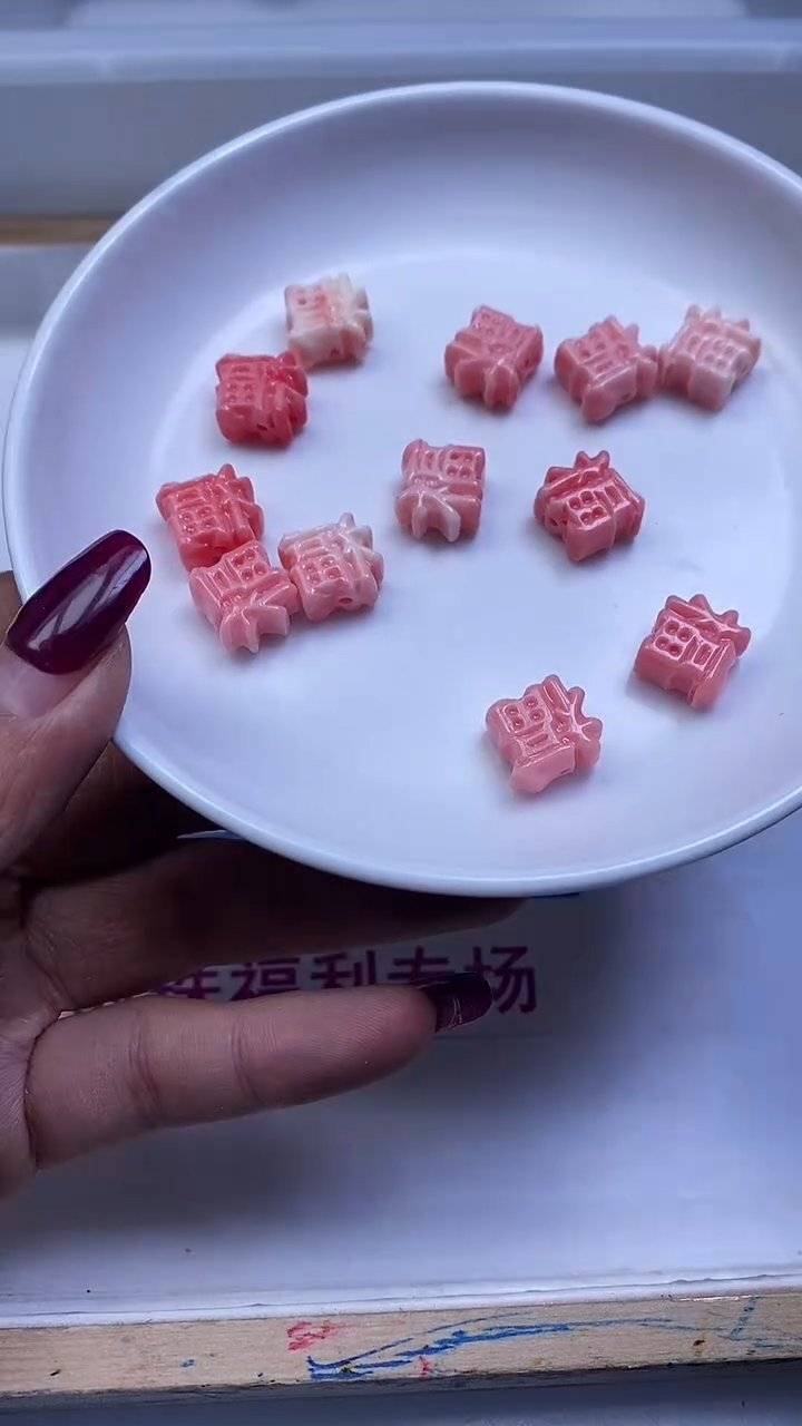 未镶嵌散珠拼合珍珠（马贝珠）M797 女 皇 贝 福字5个9.9元