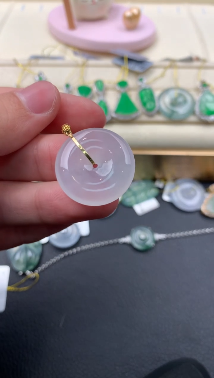 【闪购商品】翡翠颈饰18K金镶嵌A755....