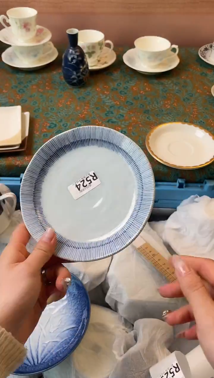 瓷片木*子瓷器瓷器R524