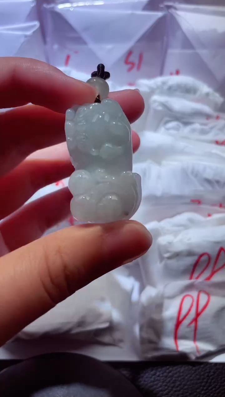 颈饰未镶嵌翡翠00008829.9