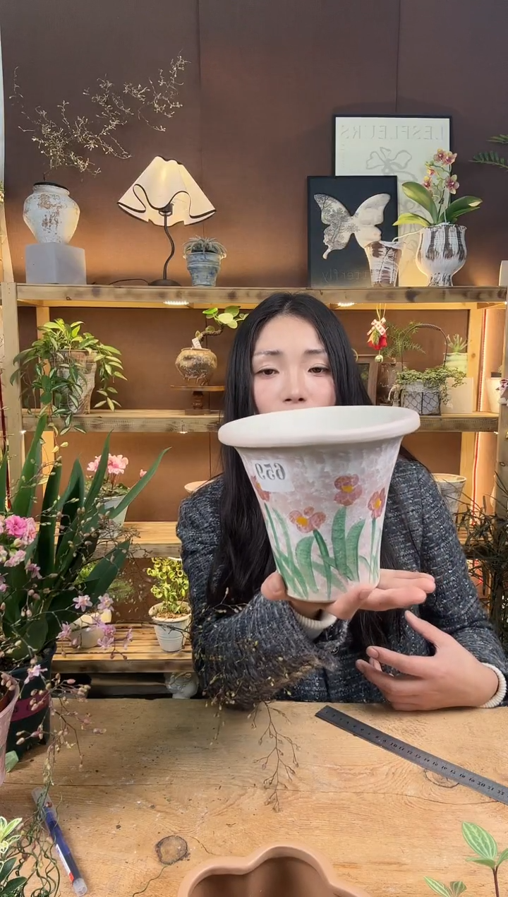 无花朵编号  659  景德镇手工手绘花盆 