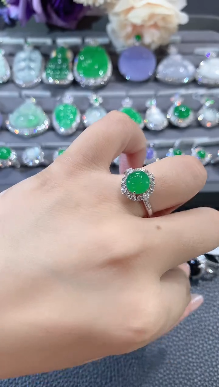 18K金镶嵌戒指翡翠C25