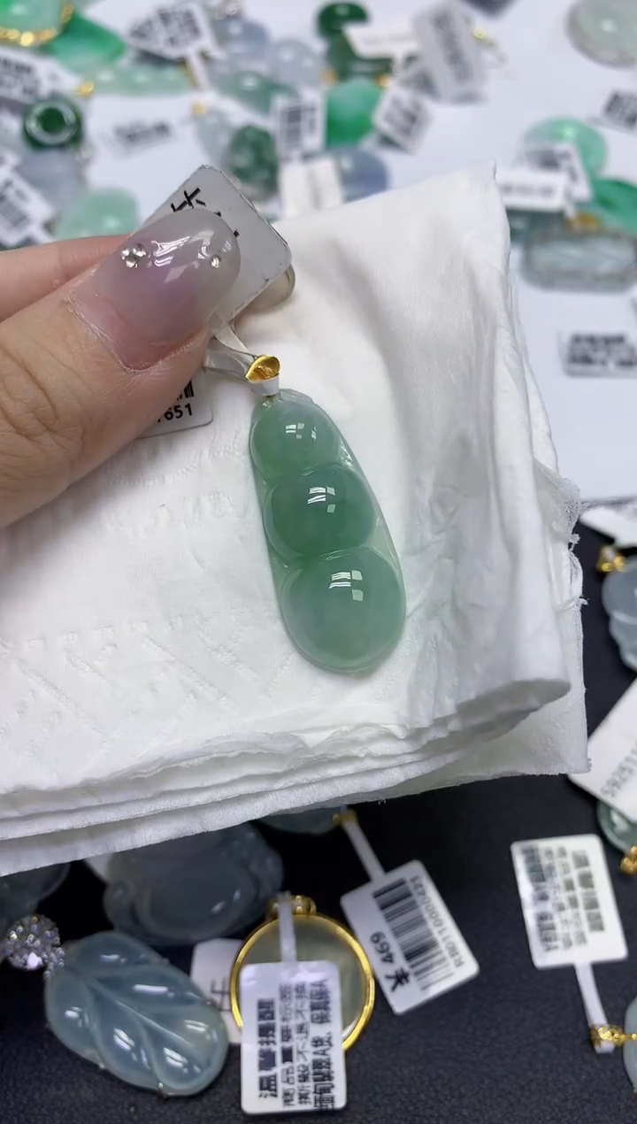 颈饰18K金镶嵌翡翠天然缅甸翡翠A货百元以上9元证书费自理
