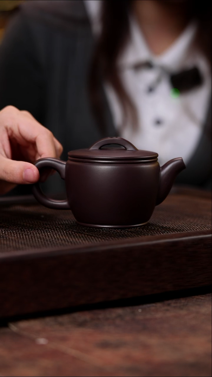 宜兴紫砂黑墩头汉瓦