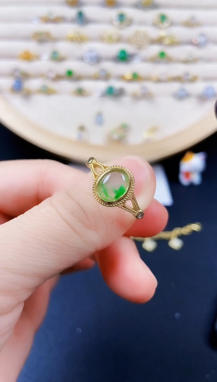 翡翠戒指银S925镶嵌464646