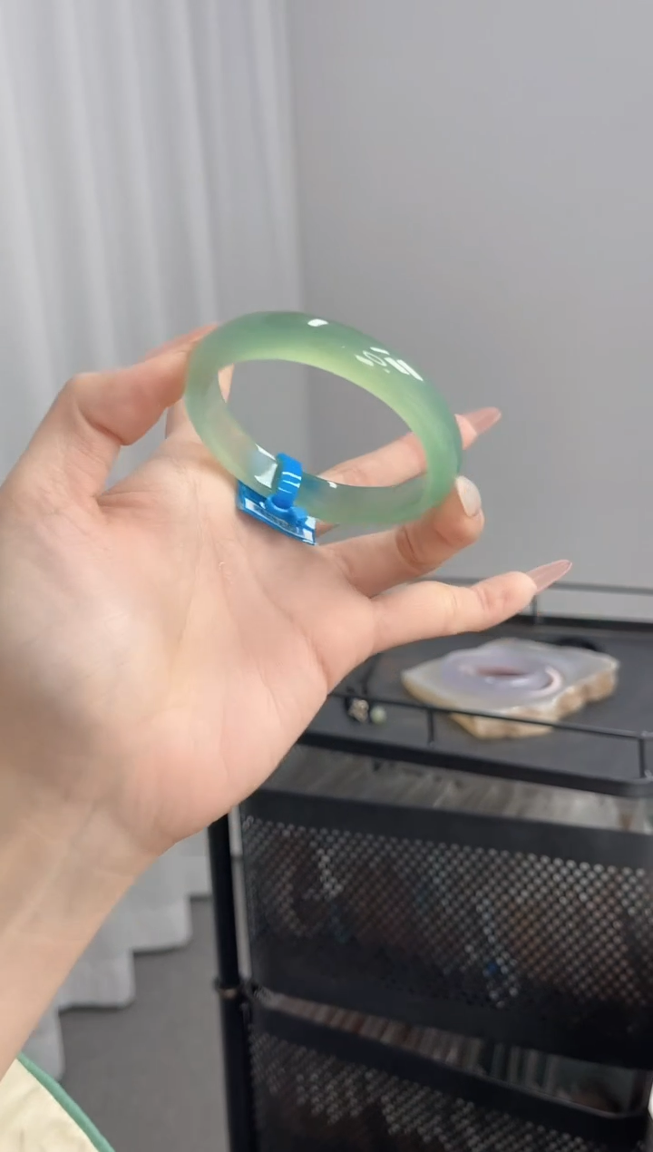 【闪购商品】玛瑙/玉髓手镯未镶嵌53-54圈