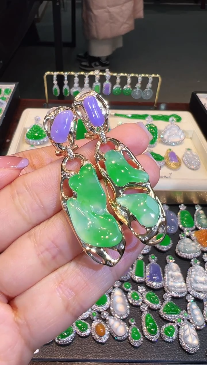 【闪购商品】翡翠耳饰18K金镶嵌翡翠