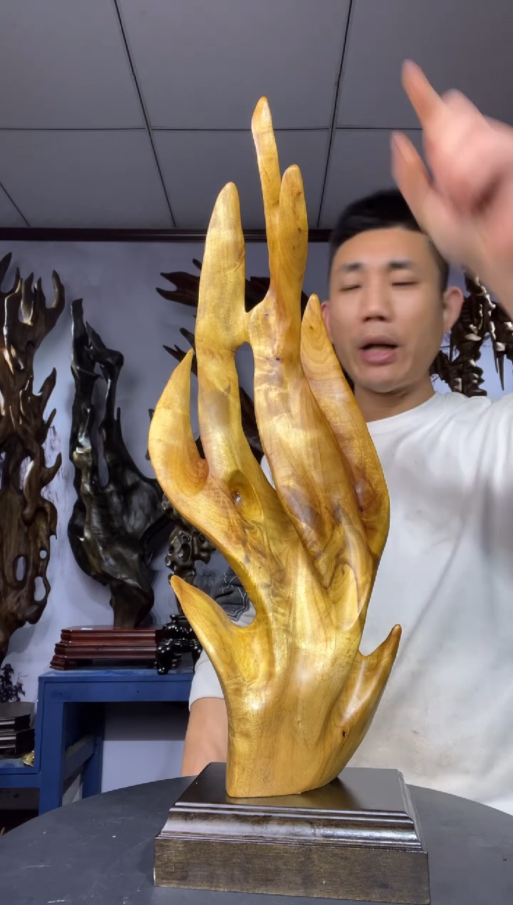 阴沉木木雕款?****️金丝楠木工艺品摆件