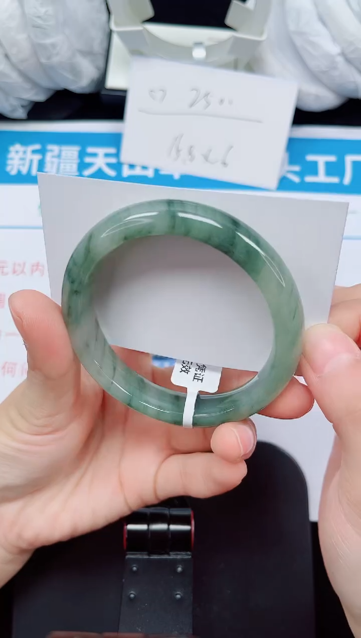 未镶嵌手镯石英质玉18-56/57/58