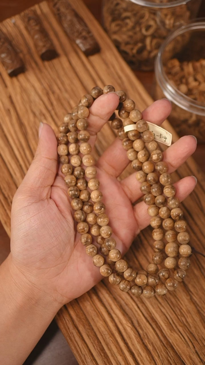 沉香手串菩萨棋金星老料0.90-33.8克xx1030