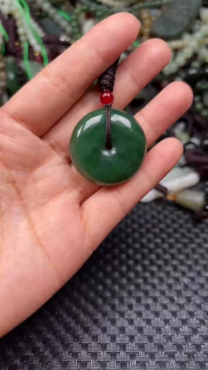 【闪购商品】和田玉未镶嵌颈饰1