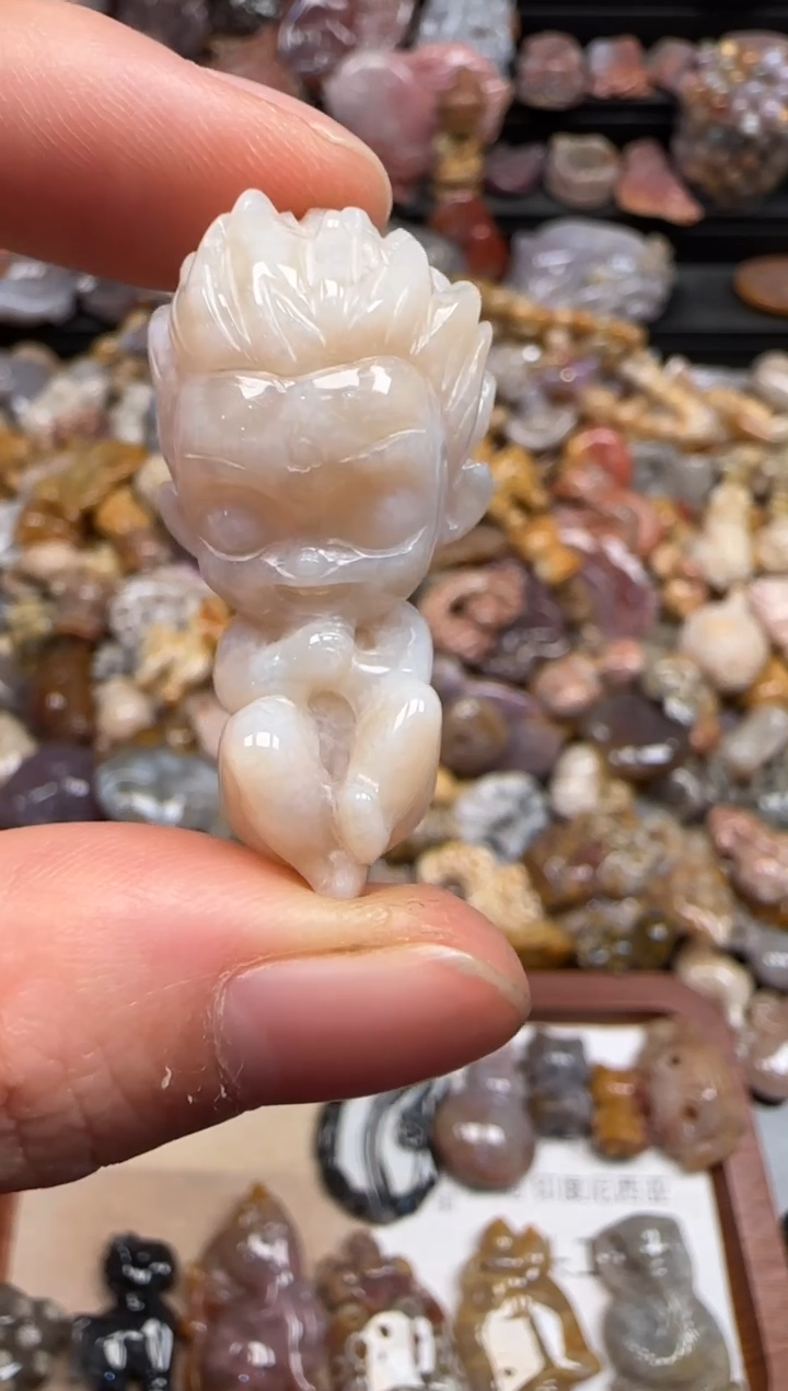 【闪购商品】硅化珊瑚（珊瑚玉）颈饰未镶嵌089