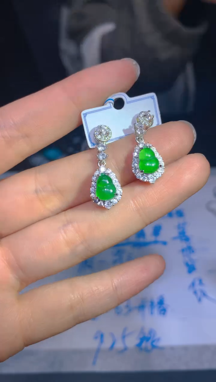 【闪购商品】定制翡翠未镶嵌135定制翡翠多样性发其一