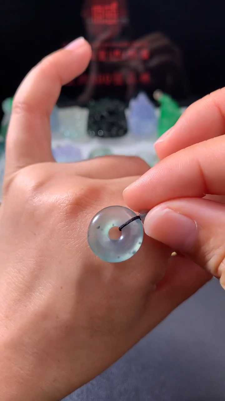 未镶嵌定制翡翠       