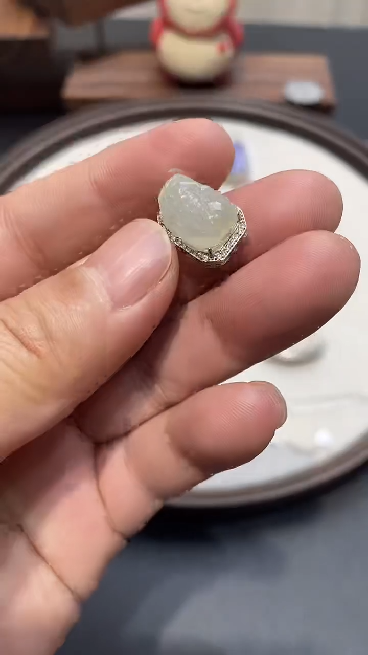 【闪购商品】翡翠颈饰银S925镶嵌貔貅