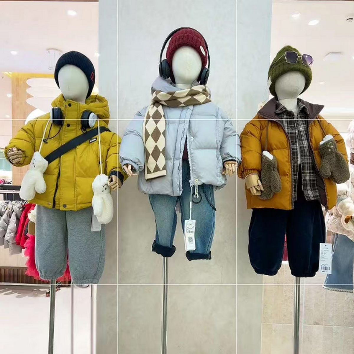 22759款（现货）儿童冬季刺绣外穿棉袄