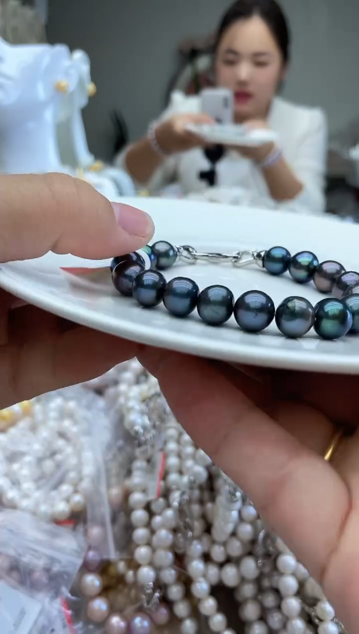 孔雀绿手链      