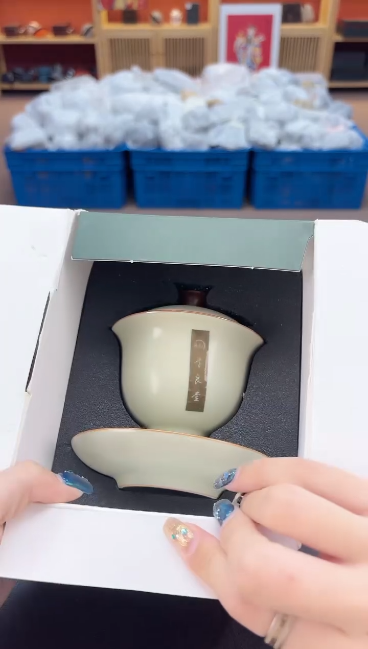 【闪购商品】摆件瓷SC1111111111111