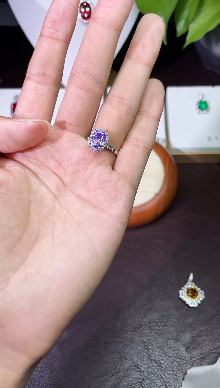 合金合成钻石紫宝戒指