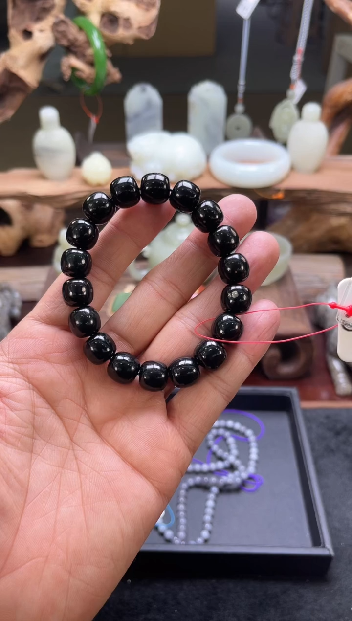 【闪购商品】和田玉手串未镶嵌青海黑青卡12老型9007392