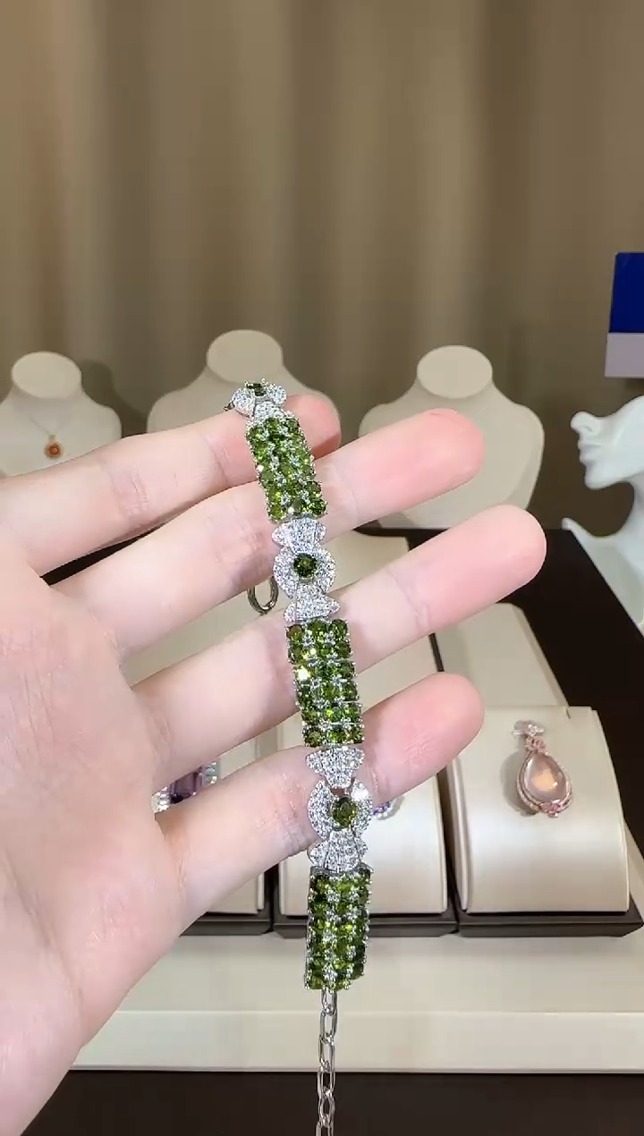 【闪购商品】透辉石手链银S925镶嵌设计款