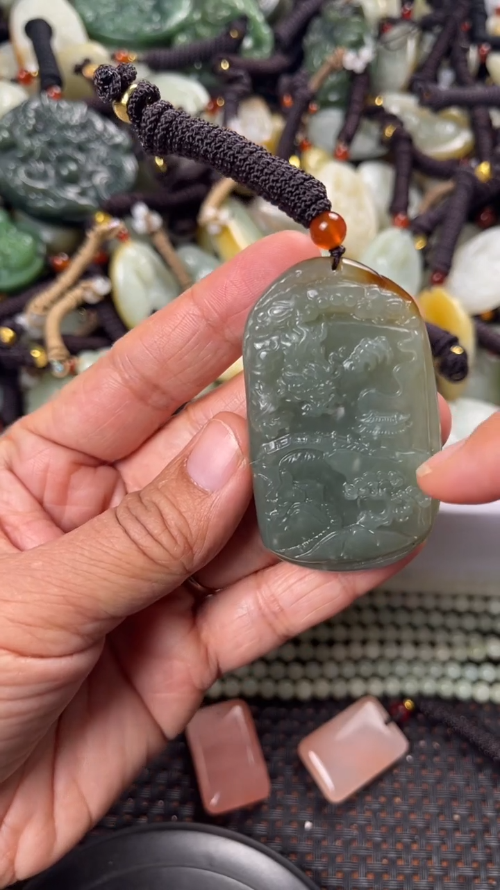 【闪购商品】和田玉颈饰未镶嵌多样性发货没有证书拍一发一有瑕