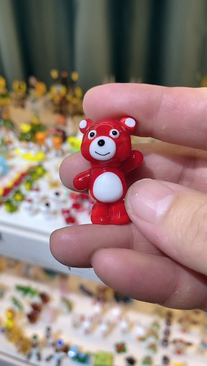 琉璃手工艺品小熊