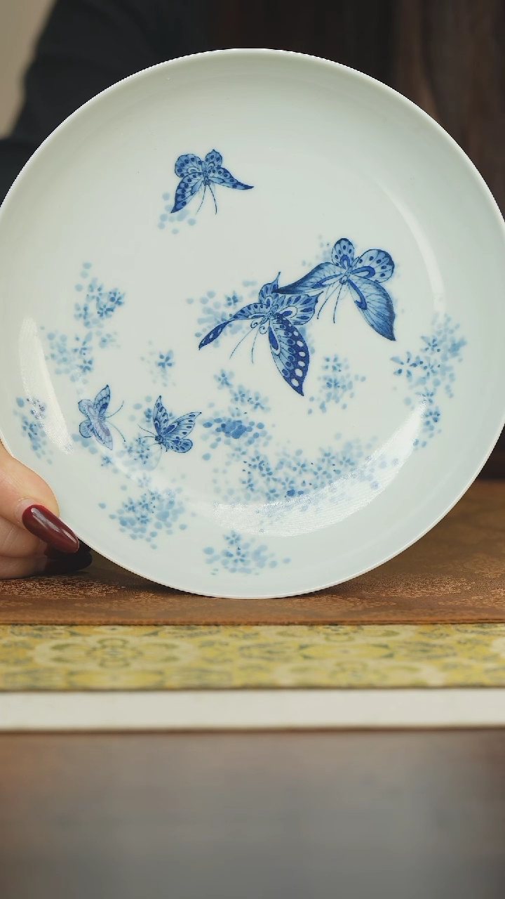 【闪购商品】瓷片青花柴窑蝴蝶壶承矮脚款