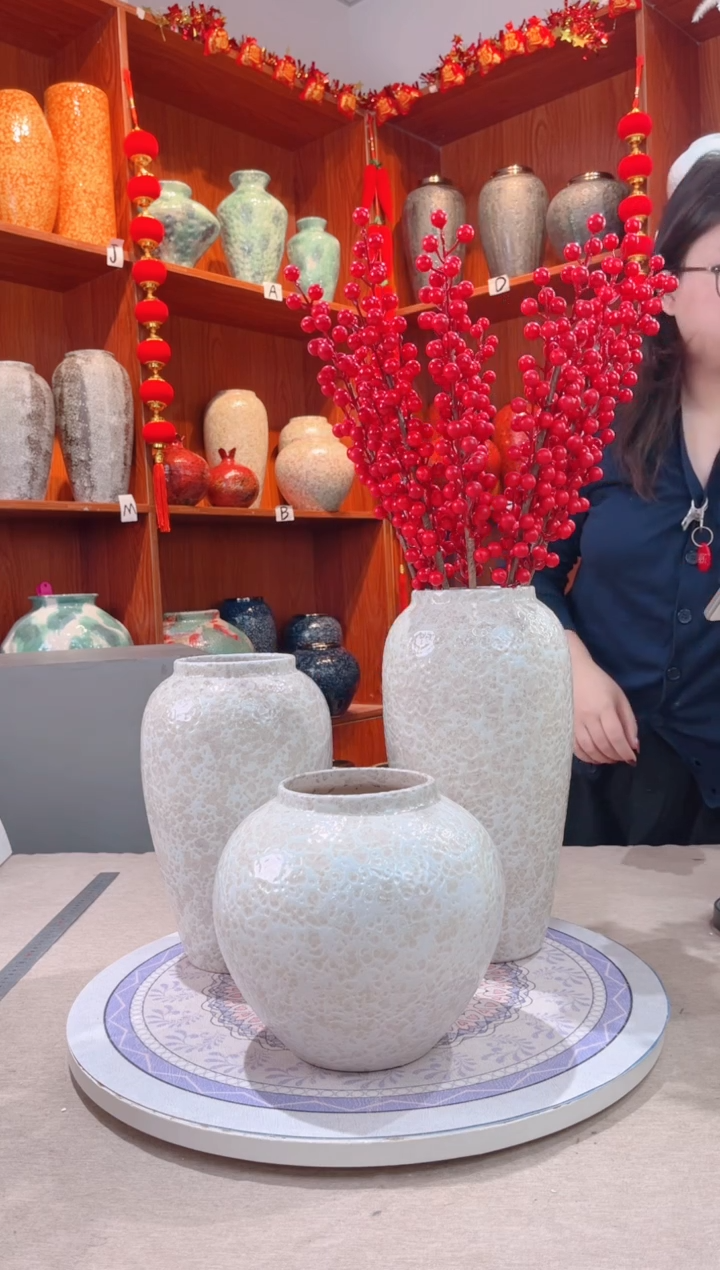 【闪购商品】瓶精品陶瓷花瓶 无花 茶白 三件套