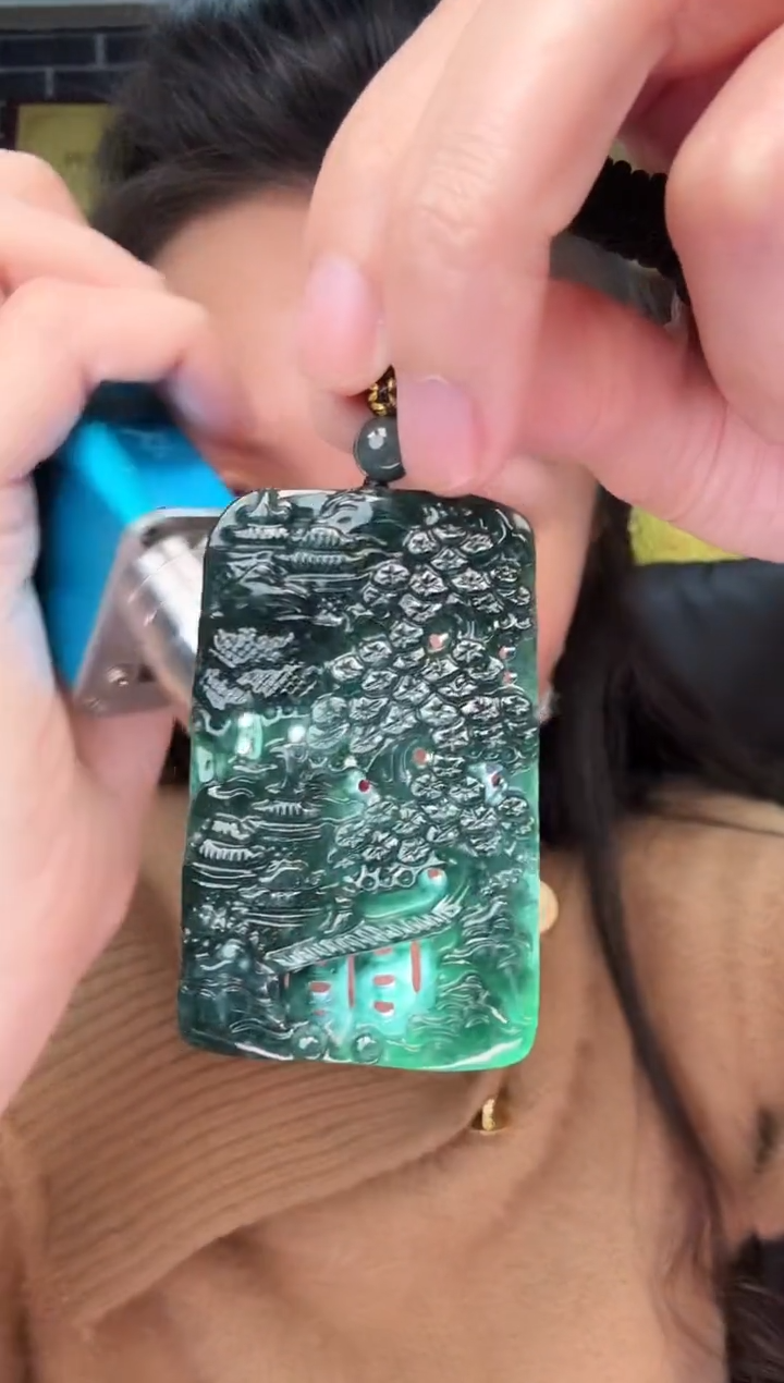 颈饰未镶嵌翡翠牌子